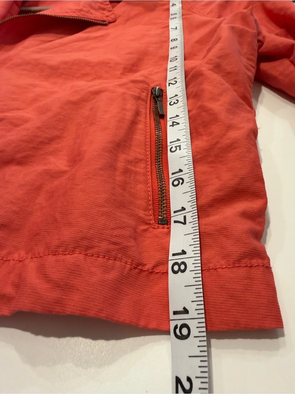 Cabi Women’s Coral Zip-Front Lightweight Jacket cropped roll tab sleeve Size M